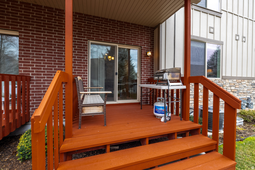 9617 N 4500 W Cedar Hills, UT 84062