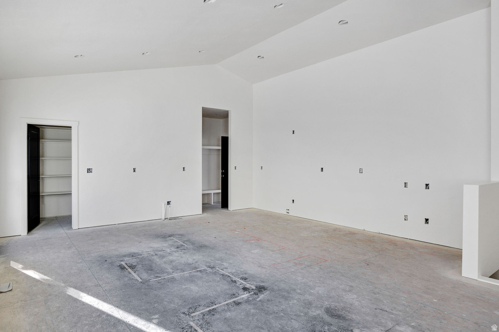 304 N SHERWOOD DR Providence, UT 84332