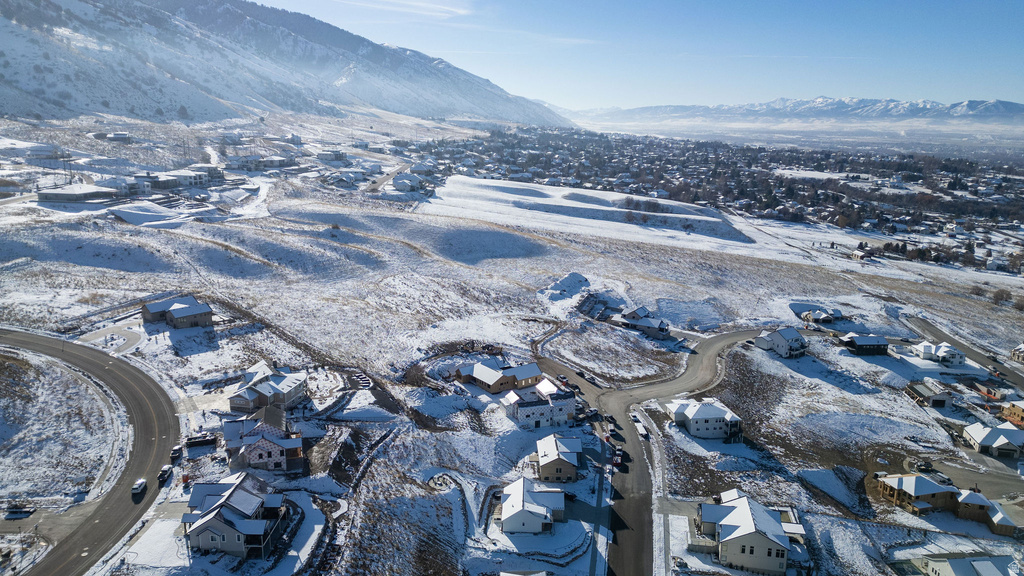 304 N SHERWOOD DR Providence, UT 84332