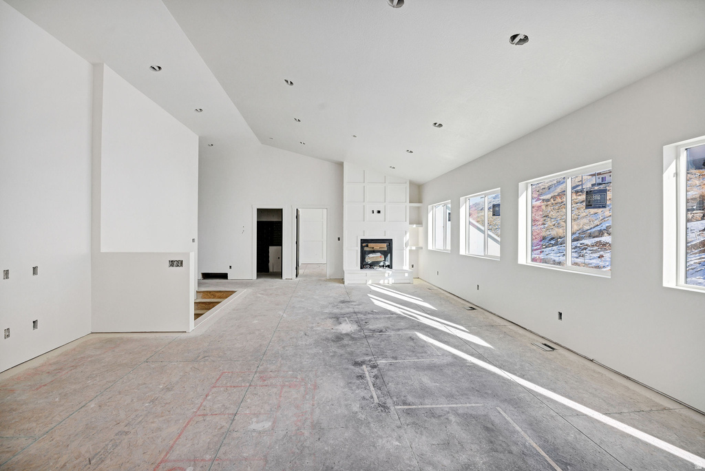 304 N SHERWOOD DR Providence, UT 84332