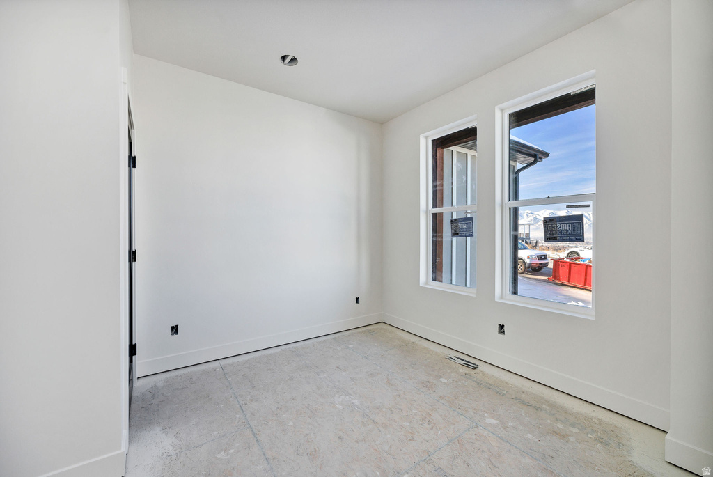 304 N SHERWOOD DR Providence, UT 84332