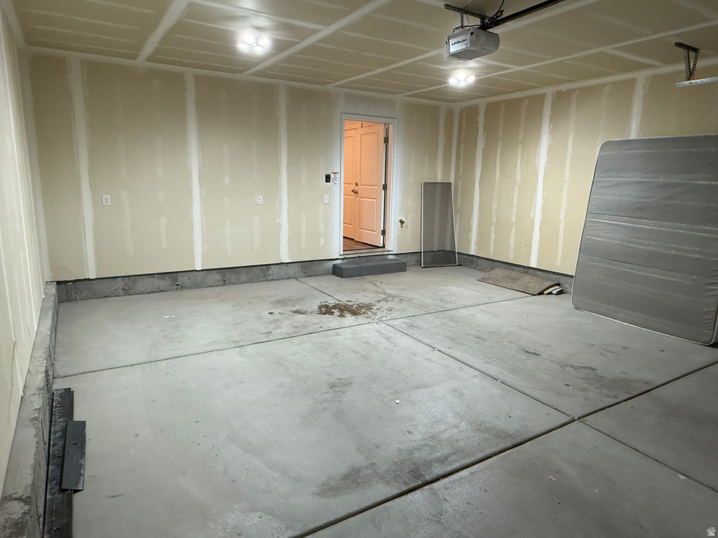 6293 CAM CT Stansbury Park, UT 84074