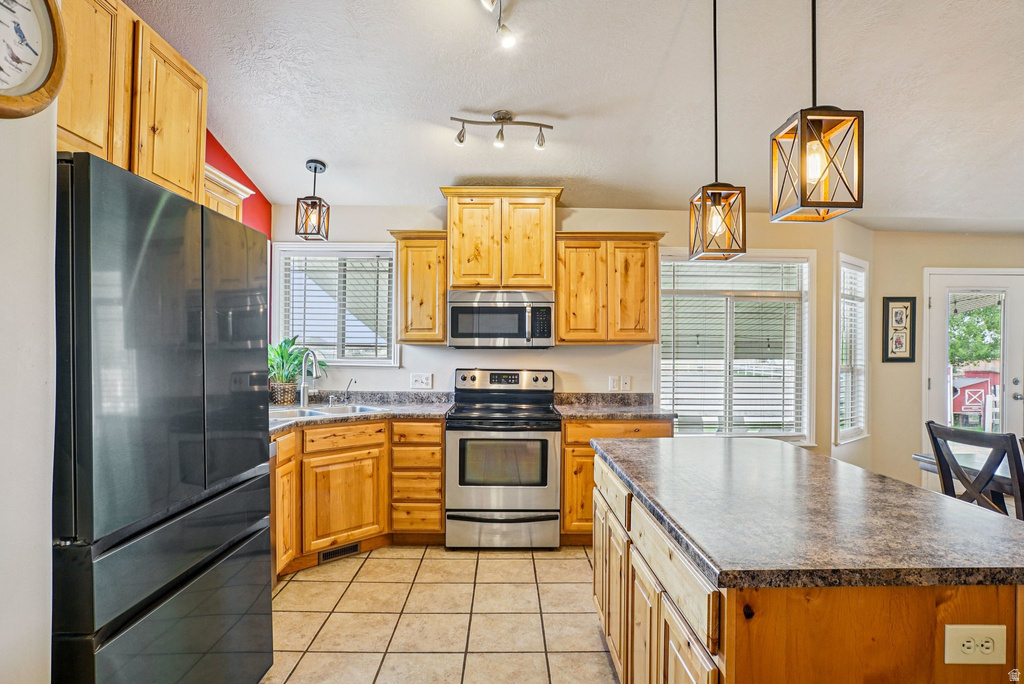 340 W WRATHALL LN Grantsville, UT 84029