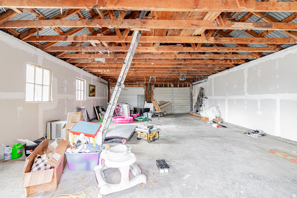 745 W MAIN ST Saint Anthony, ID 83445