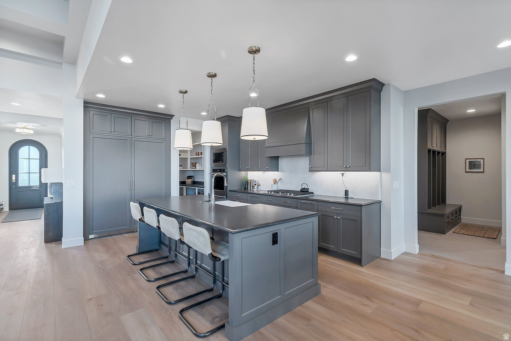 963 S LOUISA DR Saratoga Springs, UT 84045