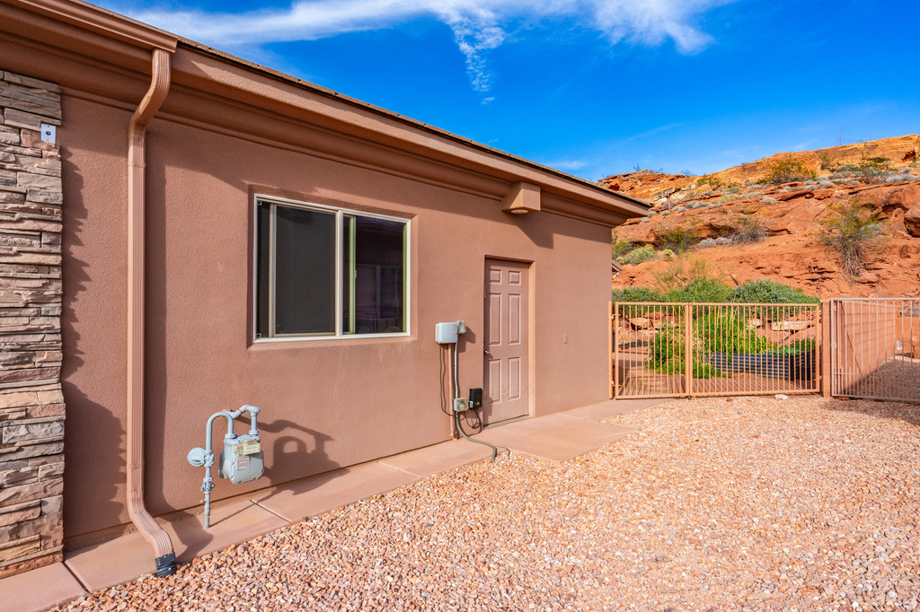 1616 N HUMMINGBIRD DR St George, UT 84770