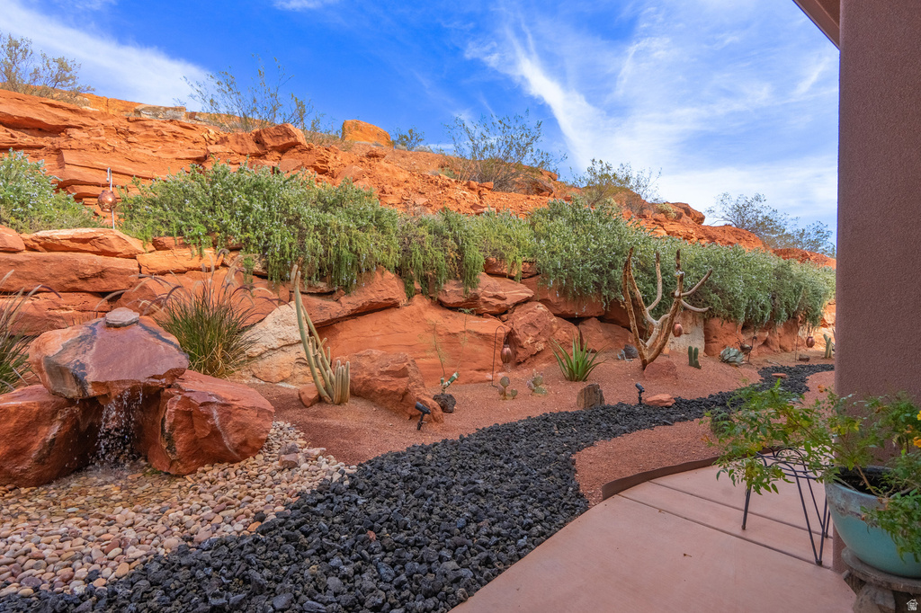 1616 N HUMMINGBIRD DR St George, UT 84770