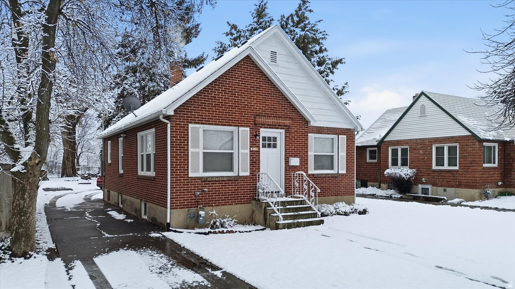 176 E 600 N Logan, UT 84321