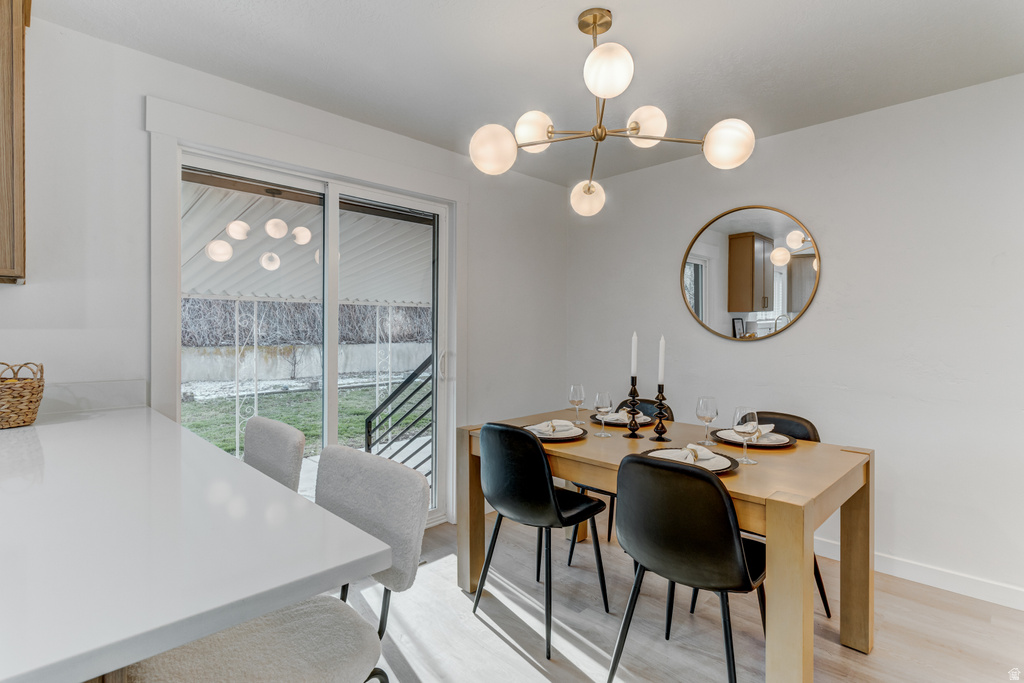 2571 W SURREY RD Taylorsville, UT 84129