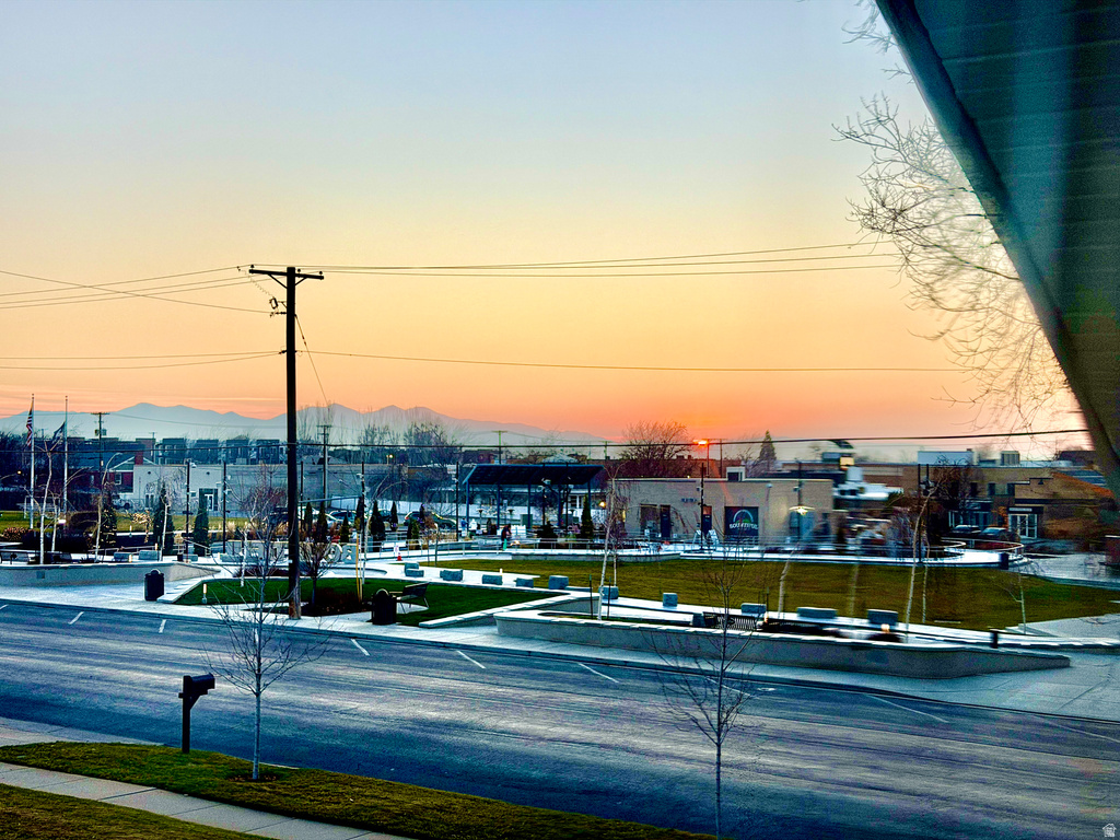 103 S 100 E Bountiful, UT 84010