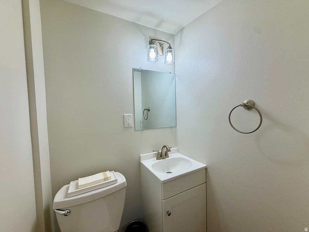 103 S 100 E Bountiful, UT 84010