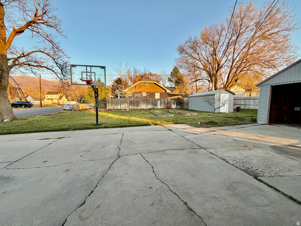 103 S 100 E Bountiful, UT 84010