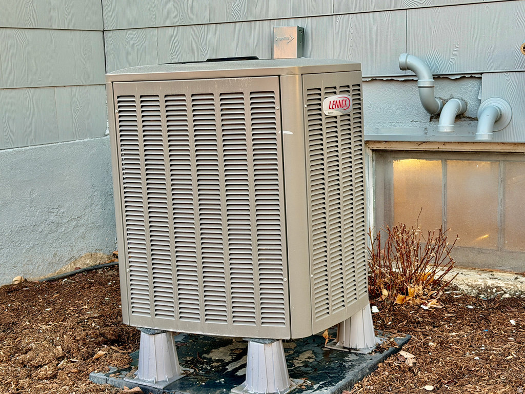 103 S 100 E Bountiful, UT 84010