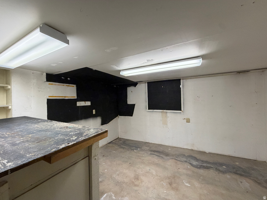 103 S 100 E Bountiful, UT 84010