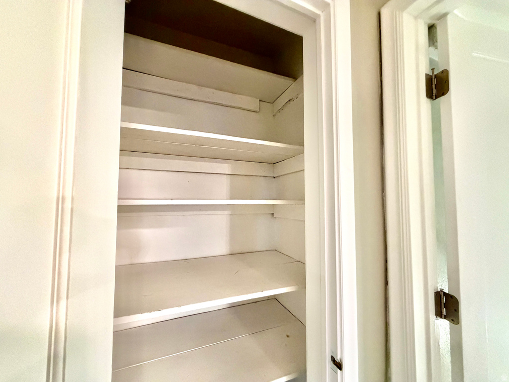 103 S 100 E Bountiful, UT 84010