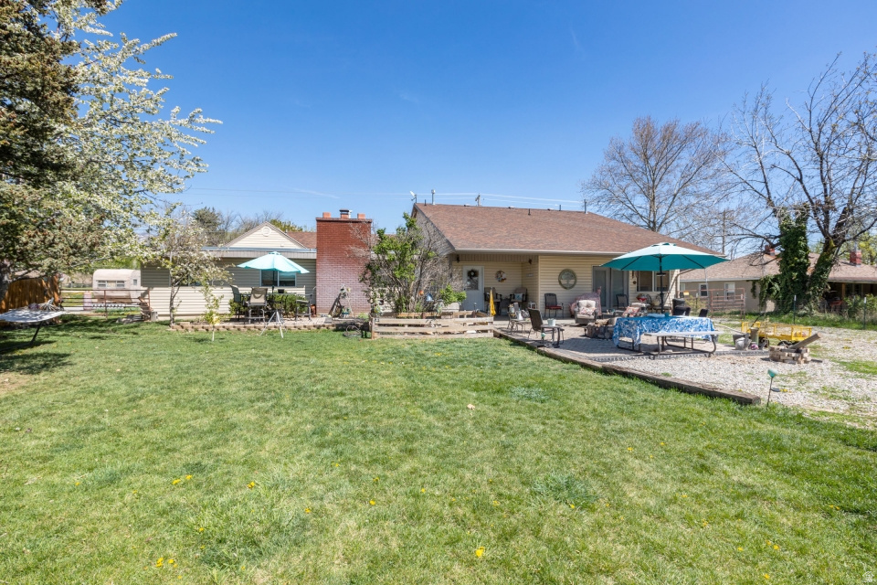 2017 N 2000 W Farr West, UT 84404