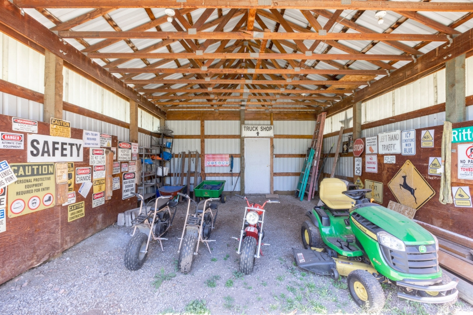 2017 N 2000 W Farr West, UT 84404