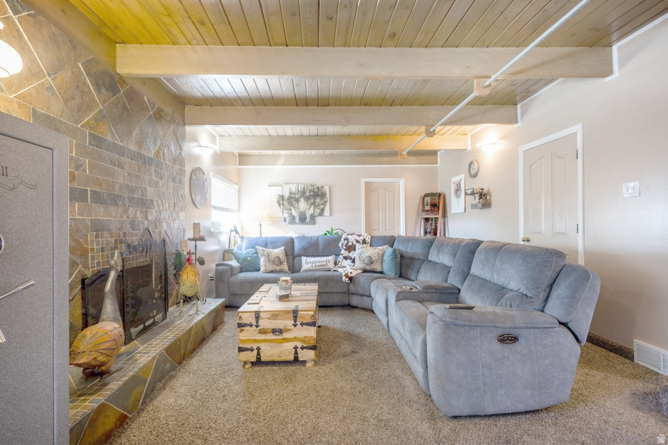 2017 N 2000 W Farr West, UT 84404