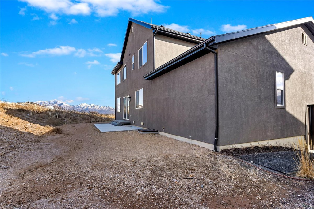 7136 W BLUE BISON LN Herriman, UT 84096