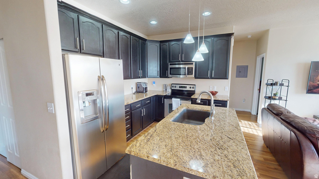 6986 W HARLECH LN West Valley City, UT 84128