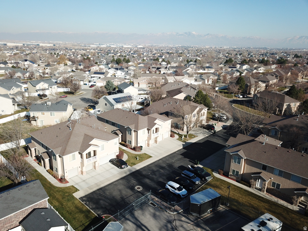 6986 W HARLECH LN West Valley City, UT 84128