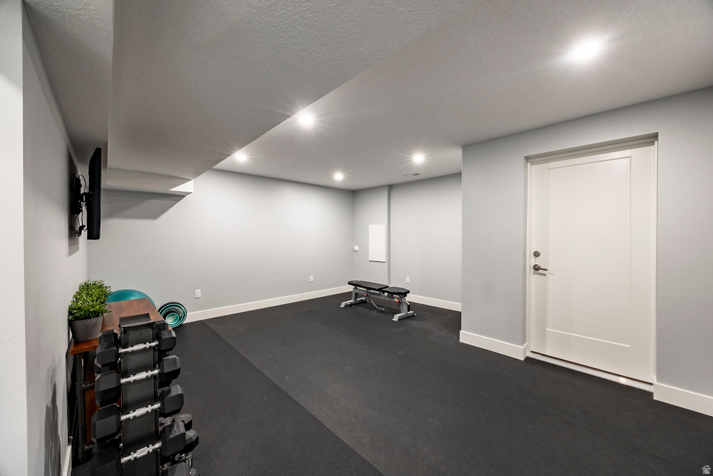 1562 E LONE PEAK DR Holladay, UT 84117