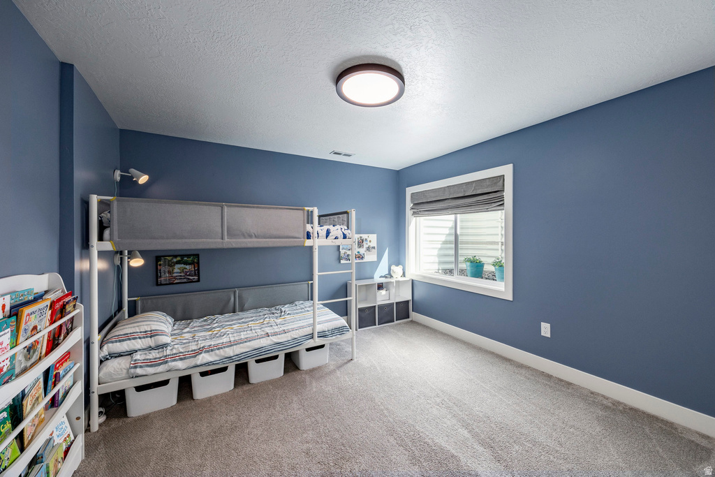 1562 E LONE PEAK DR Holladay, UT 84117