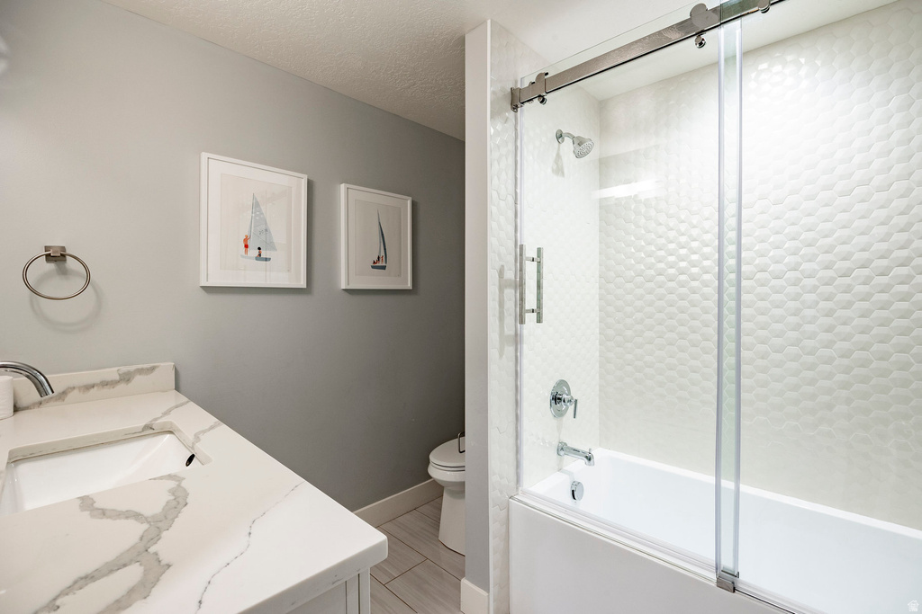 1562 E LONE PEAK DR Holladay, UT 84117