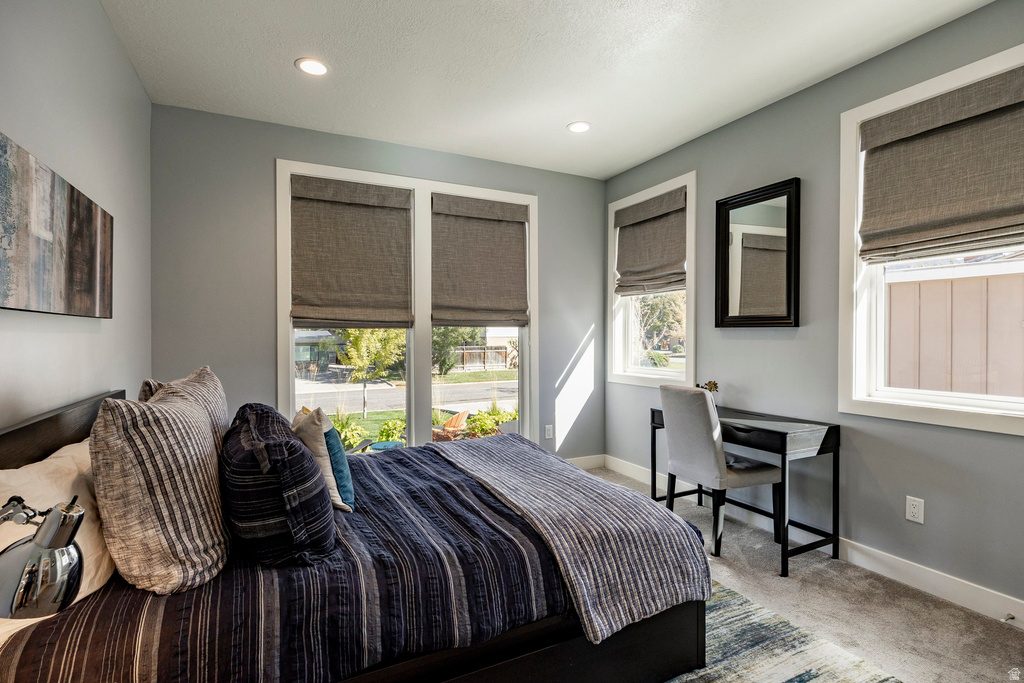 1562 E LONE PEAK DR Holladay, UT 84117