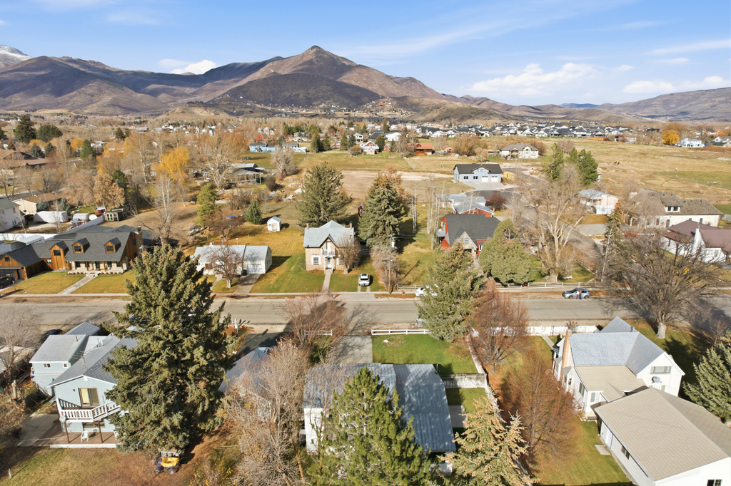 80 E 100 N Midway, UT 84049