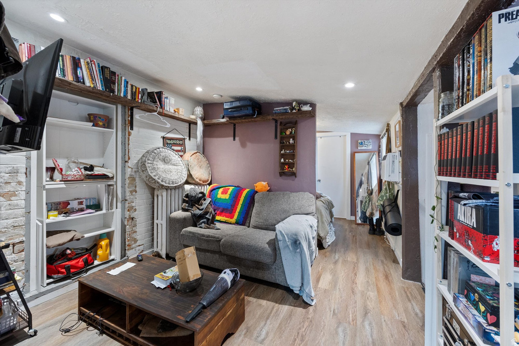 116 N B ST Salt Lake City, UT 84103