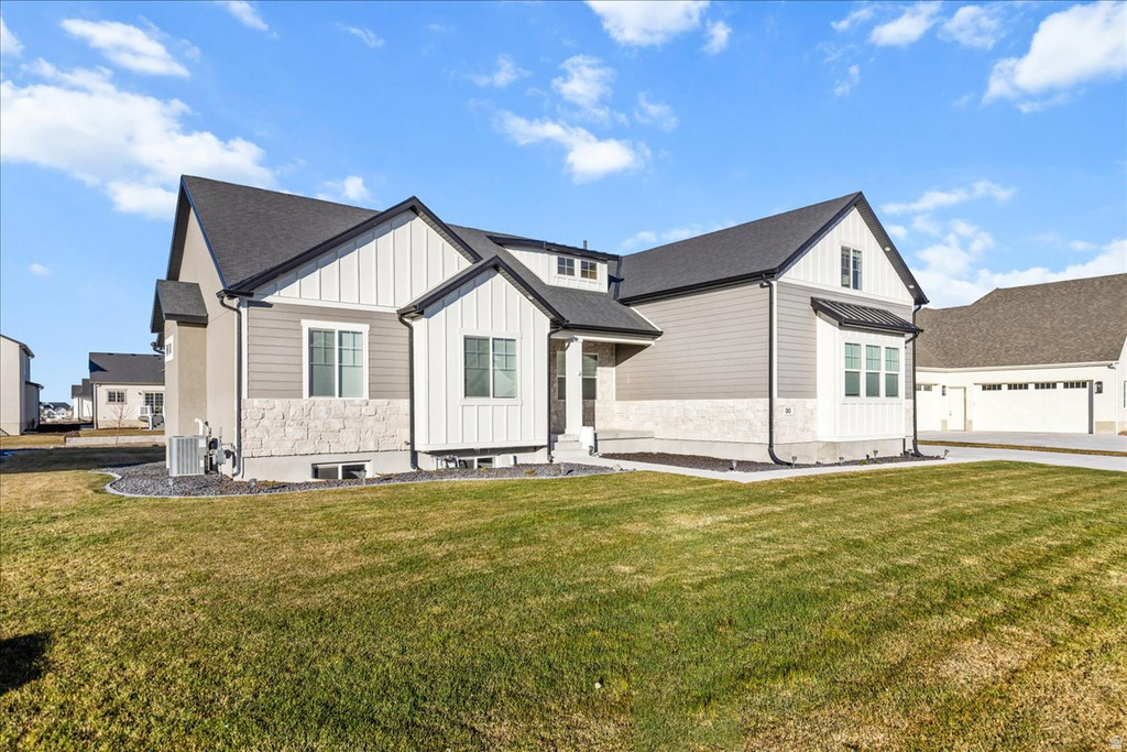 30 PIER PL Stansbury Park, UT 84074