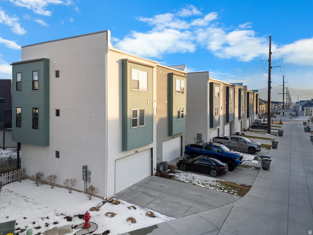 11362 S WILLOW WALK DR South Jordan, UT 84009