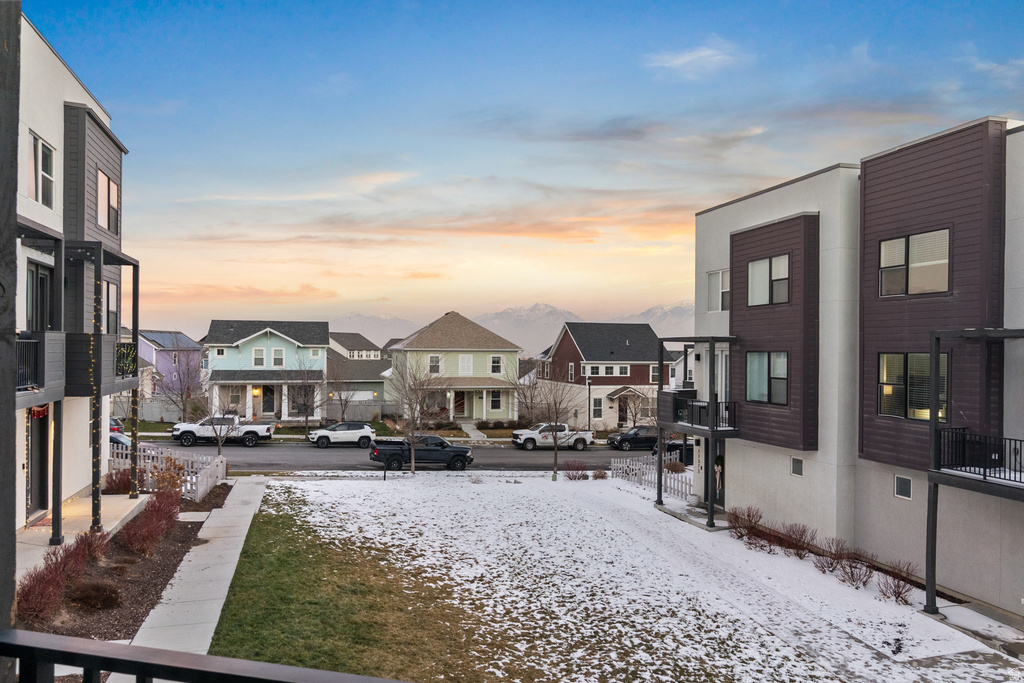 11362 S WILLOW WALK DR South Jordan, UT 84009