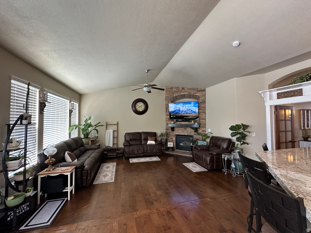 338 S 1230 E Tooele, UT 84074