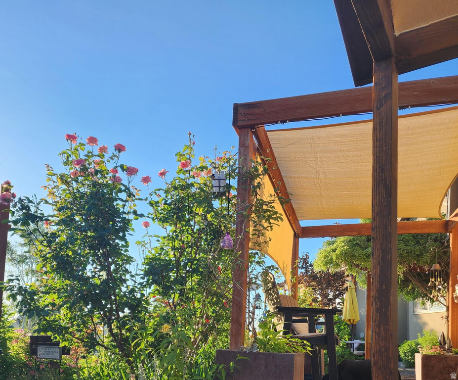 338 S 1230 E Tooele, UT 84074