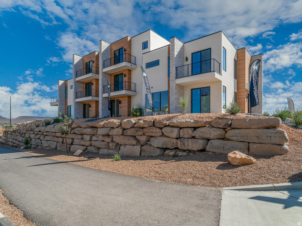 2781 N SILVER CHOLLA LN #73 St George, UT 84770