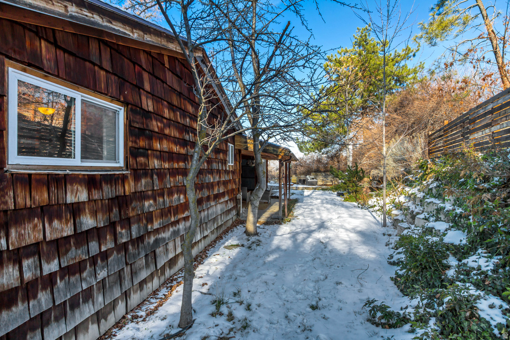 7609 S 2700 E Cottonwood Heights, UT 84121