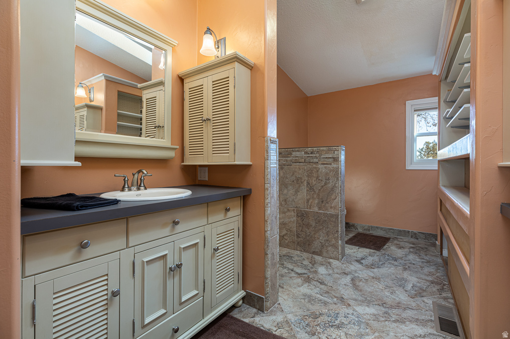 1392 S FORD DR Kanab, UT 84741