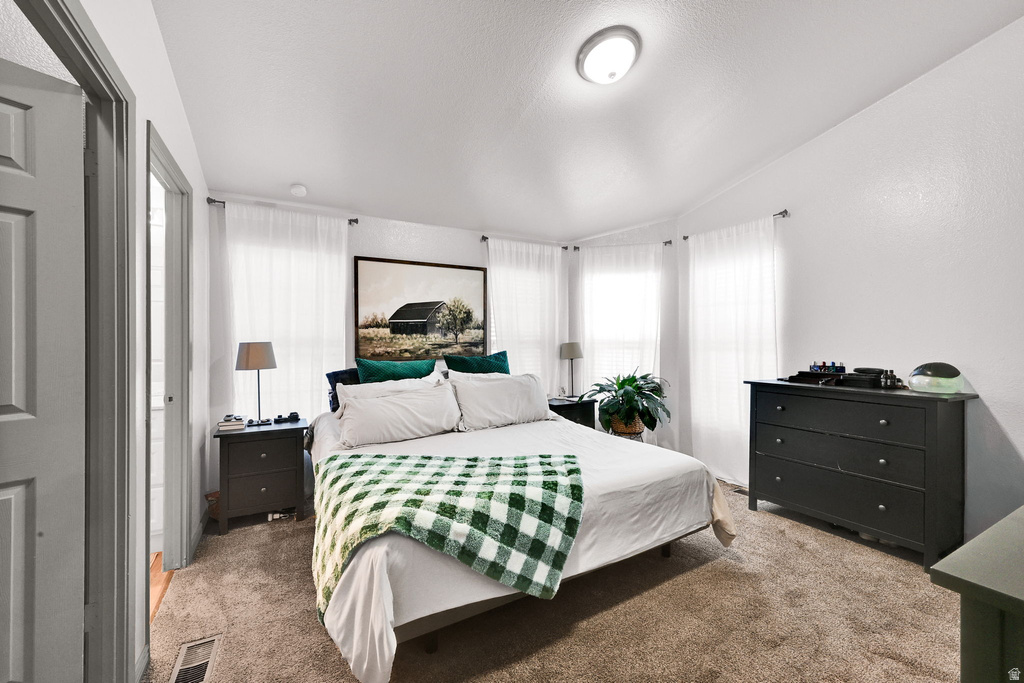 1687 S KYLEE LN Ogden, UT 84404