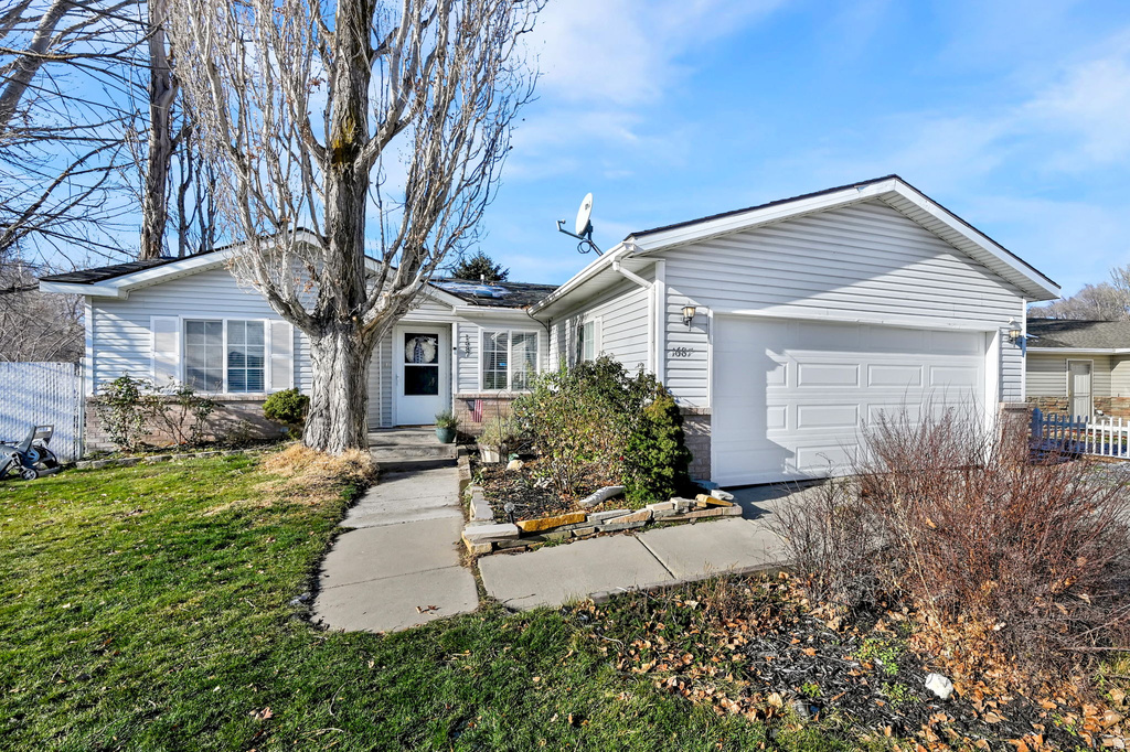 1687 S KYLEE LN Ogden, UT 84404