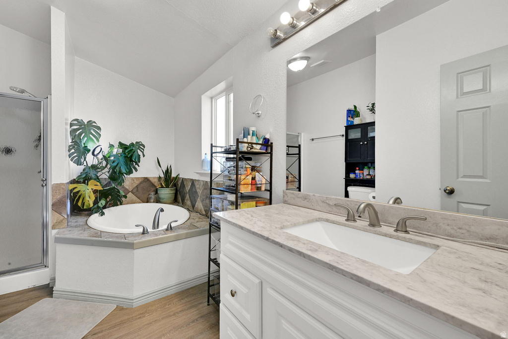 1687 S KYLEE LN Ogden, UT 84404