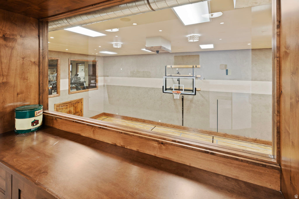 18 SNOW FOREST LN Sandy, UT 84092