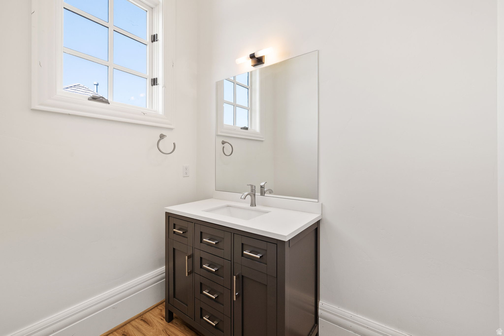 18 SNOW FOREST LN Sandy, UT 84092