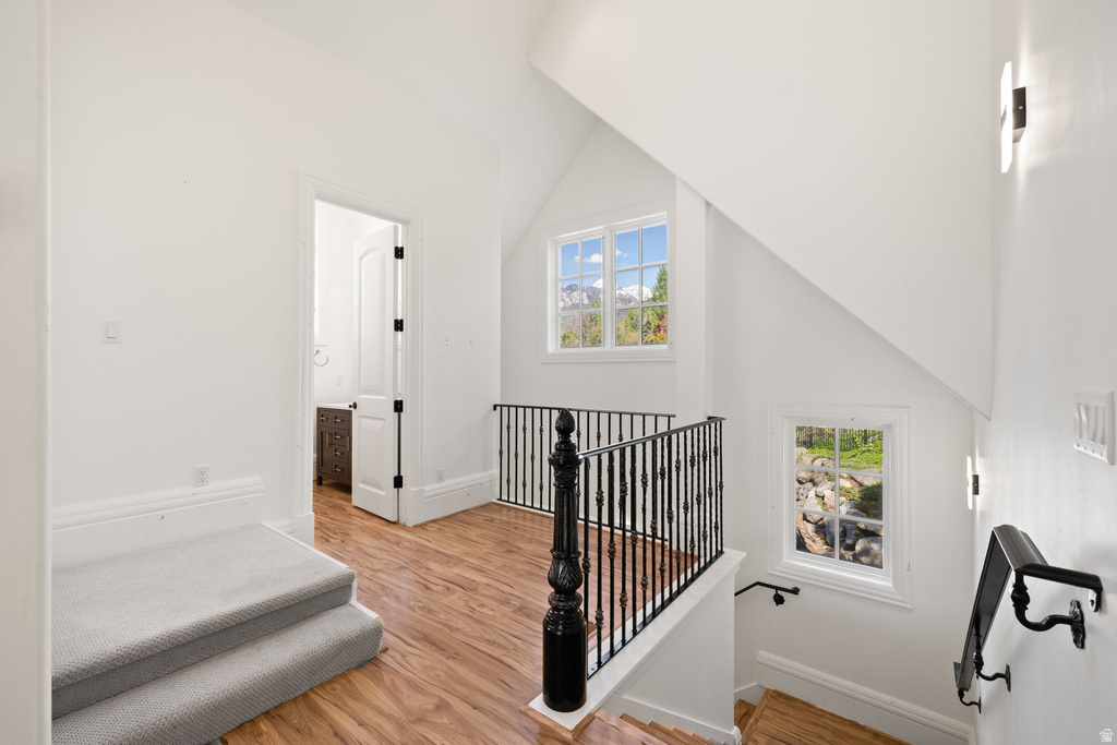 18 SNOW FOREST LN Sandy, UT 84092