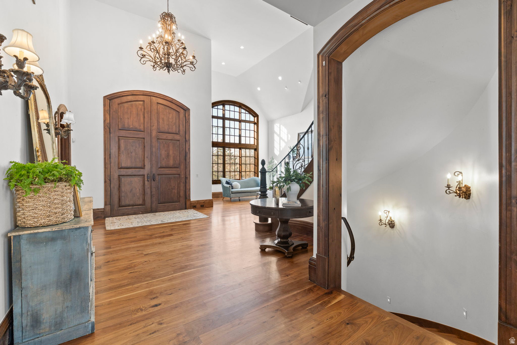 18 SNOW FOREST LN Sandy, UT 84092