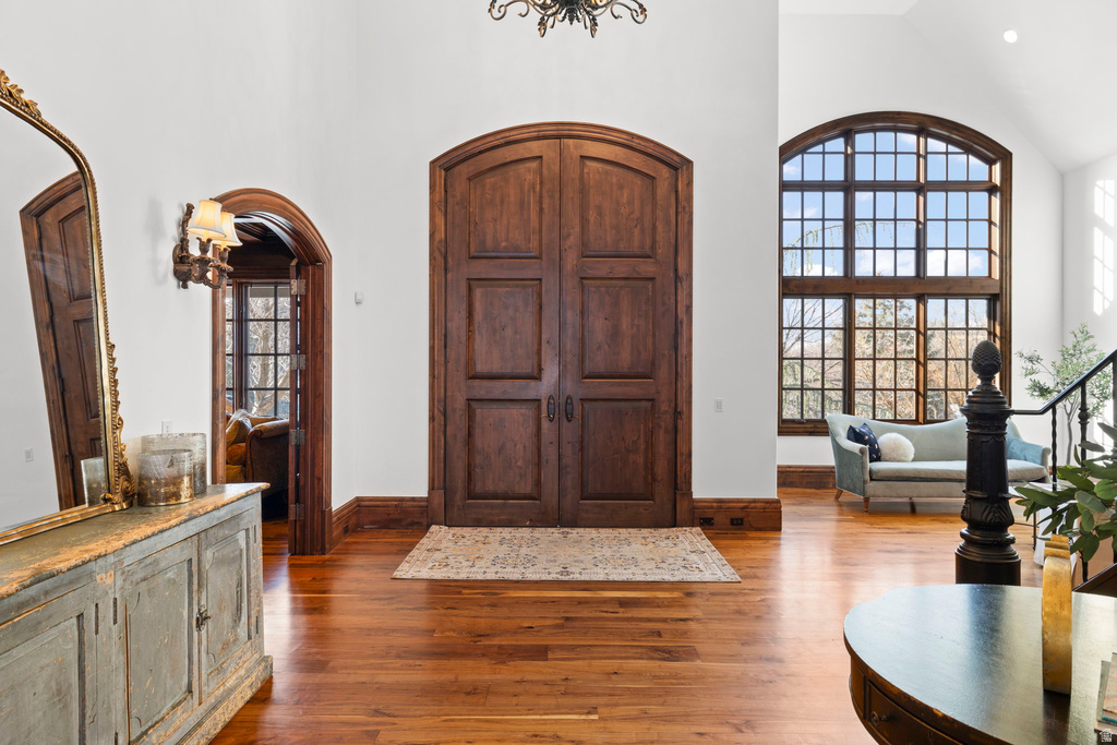 18 SNOW FOREST LN Sandy, UT 84092