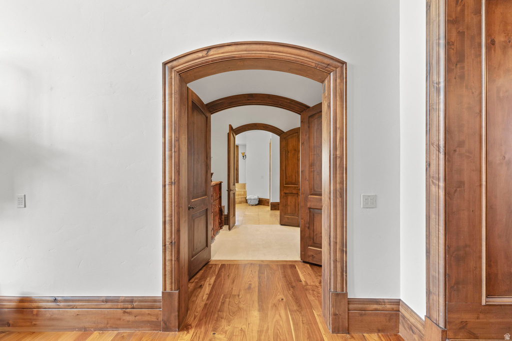 18 SNOW FOREST LN Sandy, UT 84092