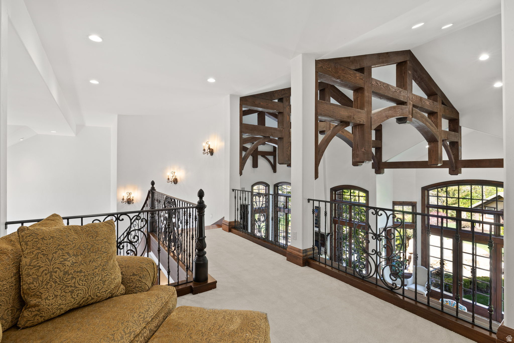 18 SNOW FOREST LN Sandy, UT 84092