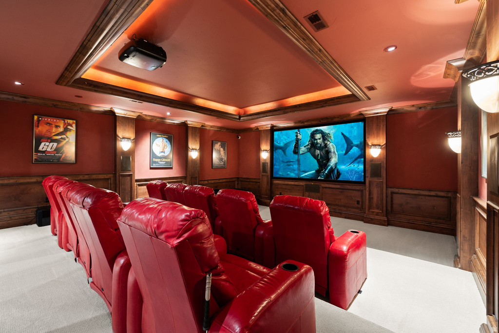 18 SNOW FOREST LN Sandy, UT 84092